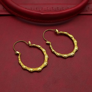 Pendientes de Latón de Primera Calidad Hechos a Mano, Pulidos, Precio de Fábrica, Suministro de Pendientes de Latón - Product Image 4