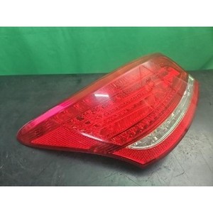 Luz Trasera Izquierda Usada Equus 924013N000 - Product Image 2