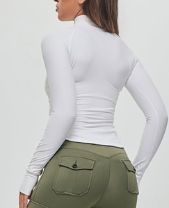 Chaqueta Deportiva Ajustada para Mujer, con Tejido Acanalado, Resistente al Viento, Elástica en Cuatro Direcciones, Sin Costuras, de Spandex/Poliéster, con Logotipo Frontal - Blanca - Product Image 2
