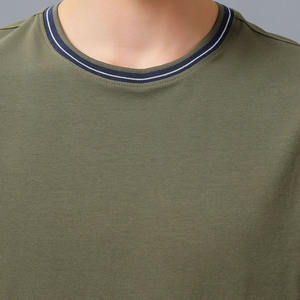 T-shirt en coton oversize vierge pour homme avec logo personnalisé, bordure côtelée contrastante, manches courtes, haut décontracté – Fabricant, usine, fournisseur OEM ODM - Product Image 3