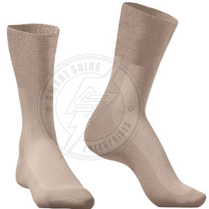 Chaussettes de compression de haute qualité, fabriquées avec les meilleurs matériaux, best-sellers, chaussettes de compression athlétiques en vente - Product Image 2