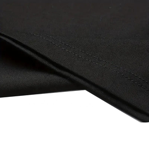 T-shirt pour homme, noir uni, manches courtes, col rond, coupe classique, décontracté, 100% coton jersey, tricoté, teinture unie, dernier style - Product Image 3