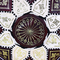 Pouf ottoman rond en cuir véritable marocain blanc/noir, pouf ottoman marocain fait à la main, repose-pieds rond, chaise pouf, lit