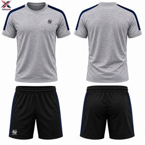 Uniforme de Fútbol Personalizado de Talla Grande, Camiseta y Pantalones Cortos 100% Poliéster, Transpirable, de Secado Rápido, con Logotipo y Nombre Personalizados - Product Image 4
