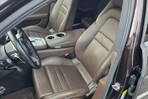 Porsche Panamera 4 E-Hybrid 2020 - Product Image 4
