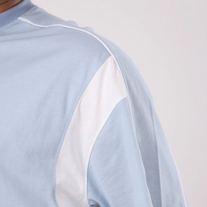 T-shirt oversize à empiècements contrastants pour homme, coupe droite, épaules tombantes, en coton, style streetwear, vente en gros, fabricant de logos personnalisés - Product Image 2