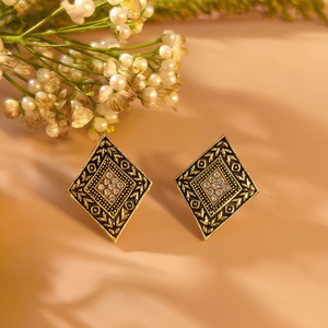 Spear Shaped Stud Earrings-Cute Classic Trendy Zircon Pearl Diamond Brass Alloy Copper Gift Party - Product Image 3