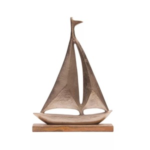 Escultura de Fútbol Metálica Hecha a Mano, Decoración Contemporánea para Mesa, Figura Artística para Sala de Estar - Product Image 1
