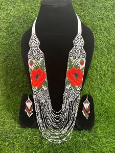 Conjunto de Collar de Cuentas Florales Hecho a Mano con Flecos Estilo Boho, Joyería de Destaque - Product Image 1