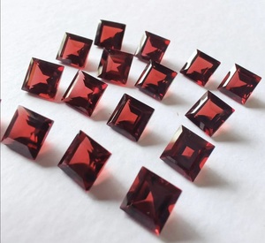 Granate natural/calidad AAA+/si es limpio/granate rojo de Mozambique, corte cuadrado/faceteado/7x7 mm - Product Image 2