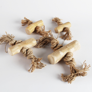 Remorqueurs de chien durs naturels, jouets de remorqueur en bois de café durables naturels, soutient la mastication saine, fabricant du Vietnam - Product Image 5