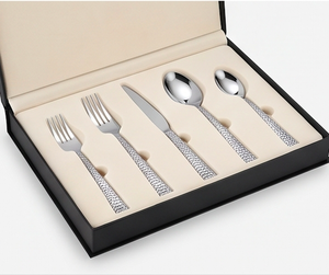 Ensemble de couverts en argent texturé martelé avec fourchette, cuillère et couteau pour la maison, les restaurants, les hôtels et les événements. - Product Image 6