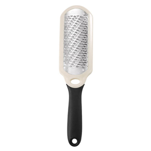 Râpe à pédicure professionnelle en acier inoxydable allemand de haute qualité, lime à pieds robuste en acier inoxydable simple face avec poignée en plastique - Product Image 3