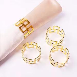 Anneau de serviette en métal de luxe pour la décoration de traiteur, idéal pour les réceptions de mariage, la mise en scène des tables et les banquets - Product Image 6