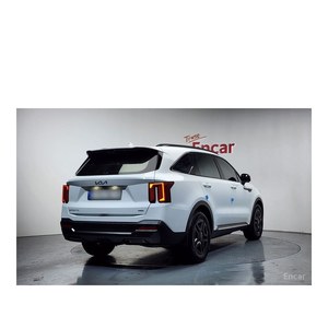 Kia Sorento HEV 1.6 2WD 2024 con Caja de Cambios Automática, Asientos de Cuero, 27,871 km, Volante a la Izquierda - Product Image 2