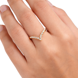 Curved Chevron Band IGI Certified Round Lab Diamond Pave Band 18K Solid Gold <b>Proposal</b> <b>Ring</b> Promise <b>Ring</b> DEF Color VS VVS Clarity - Product Image 6