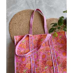 Bolsas de Mano Promocionales de la Colección de Primavera, Elegantes y Ecológicas, para Artículos de Aseo - Product Image 2