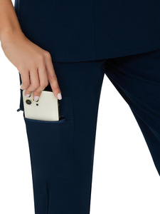 Ensemble d'uniformes médicaux classiques : Blouse à manches courtes et pantalon à cordon, confortable et respirant en tissu tricoté pour hôpital et clinique - Product Image 4