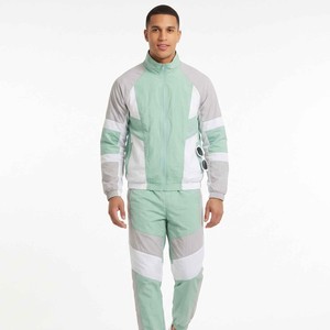 Manufacturers Custom Logo Oversized Nylon Sets Windproof <b>Jacket</b> Nylon Tracksuit Windbreaker <b>Jackets</b> Tracksuit for Men - Product Image 3