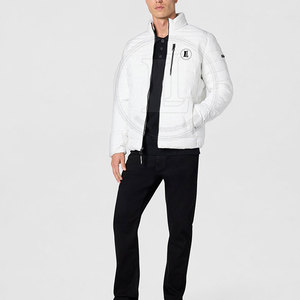 Chaqueta de Invierno Acolchada para Hombre de Alta Calidad, con Logotipo Personalizado en la Parte Delantera, Servicio OEM, Hecha en Pakistán - Product Image 4