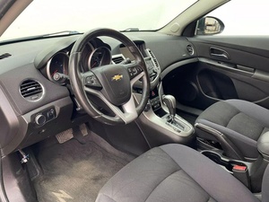 Chevrolet Cruze 1LT Sedán FWD 2014 - Product Image 5