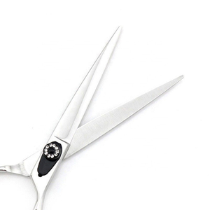 กรรไกรตัดผมมืออาชีพแบบกำหนดเองพร้อมที่พักนิ้วแบบตายตัว - Product Image 5
