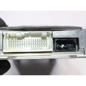 ECU และโมดูลคอมพิวเตอร์มือสองสำหรับรถยนต์ซีรีส์ 7 รุ่น 8410917134701 - Product Image 6