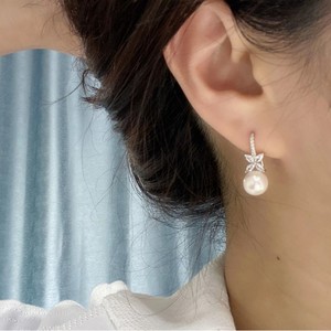 Boucles d'oreilles pendantes en argent 925 avec perle d'eau douce de 8-9 mm, forme œil de cheval, motif trèfle à quatre feuilles, perle Mantou haute densité, collection 2025 - Product Image 1