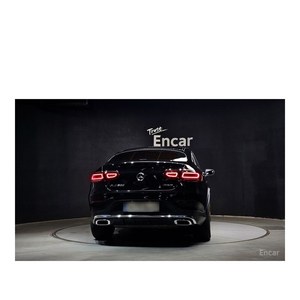 Mercedes-Benz Clase GLC GLC300 4MATIC Coupé, Volante a la Izquierda, Caja de Cambios Automática, con Cámara Trasera, 26,690 km, Diciembre 2023 - Product Image 4