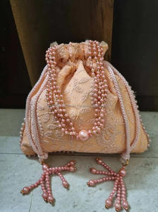 Bolso de Mano con Bordado Chikankari Hecho a Mano en India, Unisex, Forro de Satén de Algodón, Regalo de Boda/Recuerdo de Fiesta, Monedero con Cordón - Product Image 4