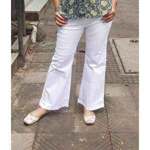 กางเกงผ้าฝ้ายสีขาวมีกระดิ่งและกางเกงยืดได้ - Product Image 1
