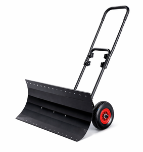 Pousse-neige à lame en U de 30 po x 17 po avec roues, lame et poignée réglables, pelle à neige en acier pour usage extérieur ODGWTO018 - Product Image 1