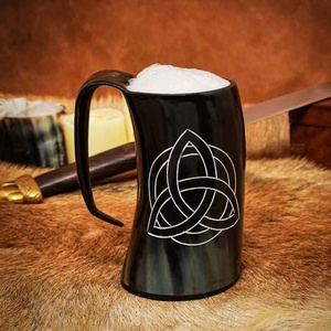 Jarra de Cerveza de Cuerno de Búfalo con Diseño Personalizado, Hecha a Mano, 100% Cuerno Natural, Estilo Rústico - Product Image 5