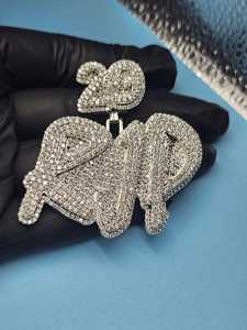 จี้เพชรโมอิสซาไนต์แบบกำหนดเอง VVS พร้อมตัวอักษร จี้เงินแท้ 925 จี้แบบฮิปฮอปประดับเพชร จี้ตัวอักษรชื่อแบบกำหนดเอง จี้ตัวอักษรย่อ - Product Image 5