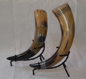 Viking <b>Drinking</b> <b>Horn</b> with Norse Knotwork Engraving, Leather Wrap and Stand – Medieval Nordic <b>Horn</b> Cup for Festival, Decor - Product Image 1