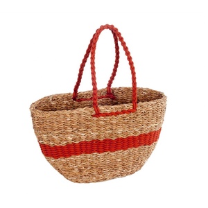 Vente en gros de sacs fourre-tout en jonc de mer naturels et rustiques pour femmes panier à provisions tissé à la mode bohème disponible en deux couleurs - Product Image 1