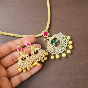 Peacock Pendant with Crystal Chain Fashion Jewelry Set - Product Image 3
