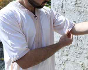 Fournisseur OEM de Thobe : Vêtements islamiques confortables à manches longues, conçus pour les marques privées et les acheteurs en gros - Product Image 3