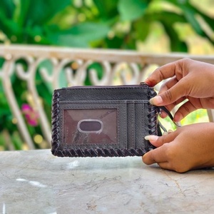 Cartera de Cuero Genuino Hecha a Mano con Diseño de Puntos, Estilo Bohemio, Unisex, Corta, para Uso Diario, con Borla Decorativa, 5 Pulgadas, Rajasthan - Product Image 4