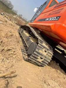 รถขุดตีนตะขาบ Doosan Dx300 มือสองคุณภาพสูง ขนาด 30 ตัน พร้อมเครื่องยนต์ เกียร์ มอเตอร์ ระบบไฮดรอลิก - พร้อมวิดีโอตรวจสอบ - Product Image 4