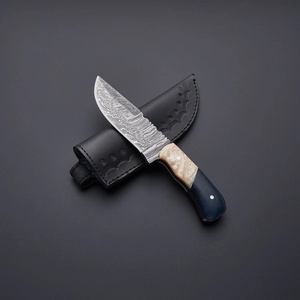 Couteau de chasse artisanal en acier Damas avec manche en os et corne noire, couteau de survie à lame fixe OEM EDC pour l'extérieur, étui en cuir - Product Image 1