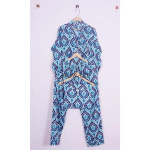Ensemble de pyjama en coton pur pour femmes, design élégant, deux pièces, tenue de nuit pour l'été, pour dormir et se détendre - Product Image 5