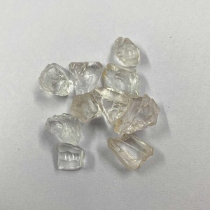 Cuarzo cristalino blanco natural de 8mm-12mm, piedras sueltas de cuarzo crudo sin cortar para joyería, directamente del fabricante al mejor precio al por mayor. - Product Image 3