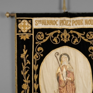 Écusson religieux personnalisé brodé en velours à coudre, design ovale Saint avec franges dorées classiques, délai d'échantillon 7 jours - Product Image 2