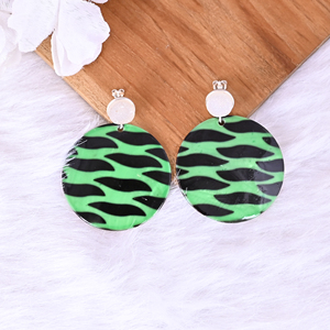 Natural <b>White</b> Druzy & Mother of <b>Pearl</b> Resin Art Dangle <b>Earring</b> | Trendy Geometric 925 Sterling Silver - Product Image 2
