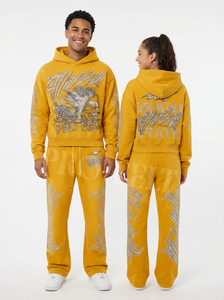 Conjunto Deportivo de Moda Urbana 2026, Sudadera con Capucha y Pantalones Deportivos Vintage Lavados, Diseño Personalizado de Calavera con Alas, para Hombre - Product Image 4