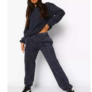 Ensemble de survêtement personnalisé : Sweat-shirt long et pantalon de jogging assorti, coupe décontractée, col rond, couleur unie, poches latérales - Product Image 4