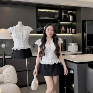 ชุดเสื้อสีขาวปักลายลูกไม้สไตล์เกาหลีพร้อมกระโปรงเอวสูงเหนือเข่าสำหรับชุดประจำวันฤดูใบไม้ผลิ/ฤดูร้อน - Product Image 5