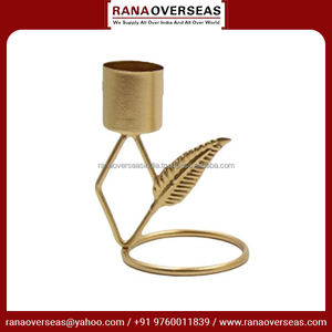 Bougeoir en fer plaqué or pour les fêtes de mariage et les centres de table à la maison à prix raisonnable - Product Image 4