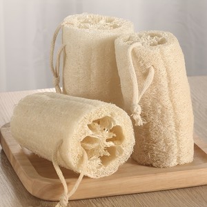 Esponja de luffa sostenible, sin plástico, tamaños personalizables, estropajo natural para lavar platos de Vietnam - Product Image 2